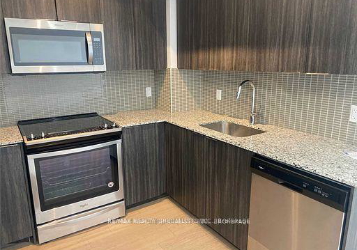 20-shore-breeze-drive-toronto-ontario-w11884592