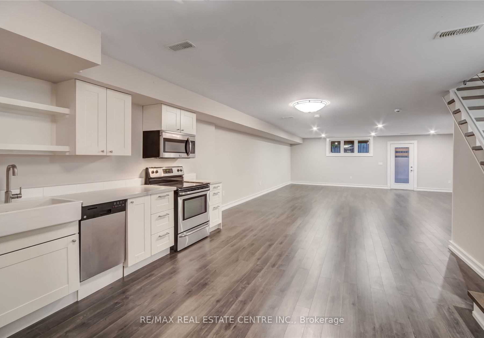 130-lake-crescent-toronto-ontario-w11913193