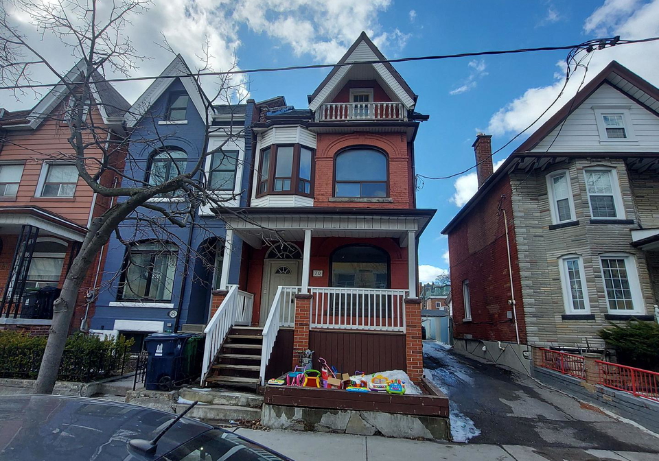70-lansdowne-avenue-toronto-ontario-w11915754