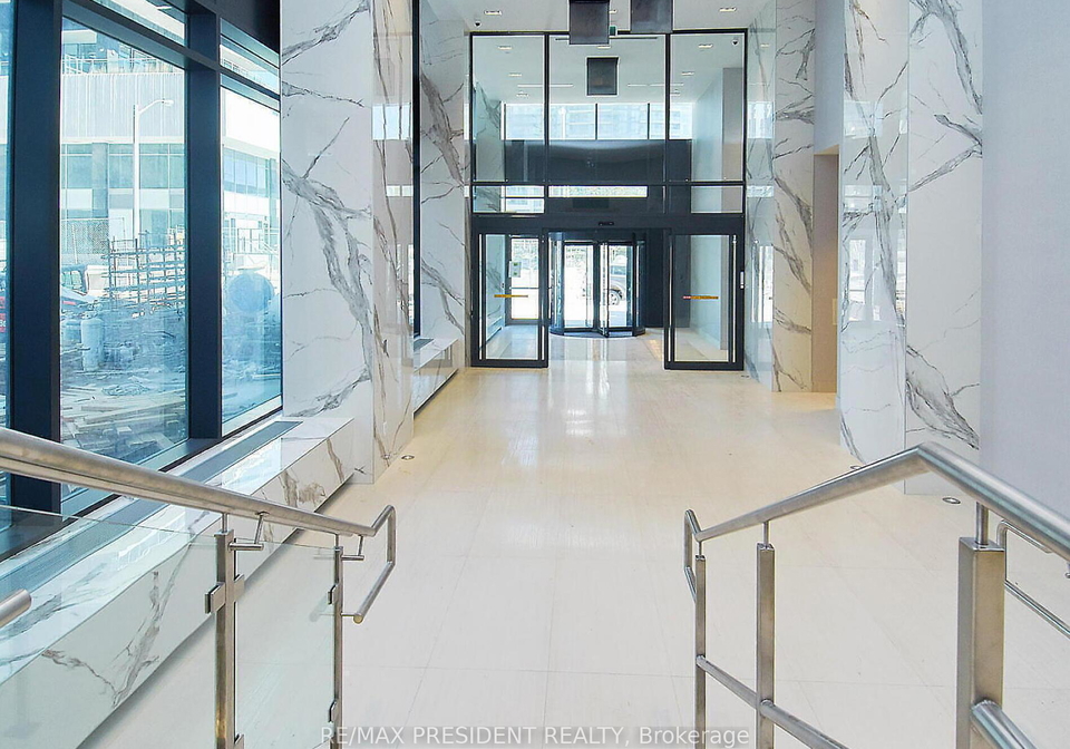 20-shorebreeze-drive-etobicoke-ontario-w11935721