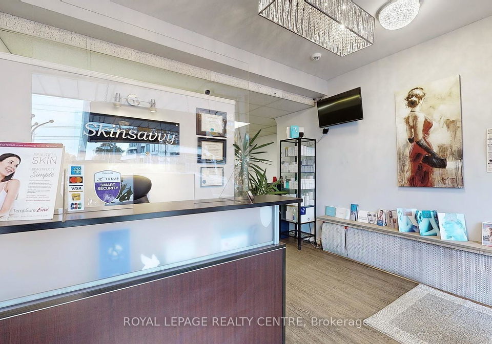 706-the-queensway-etobicoke-ontario-w11938314