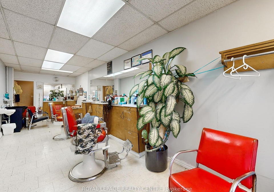 706-the-queensway-etobicoke-ontario-w11938314