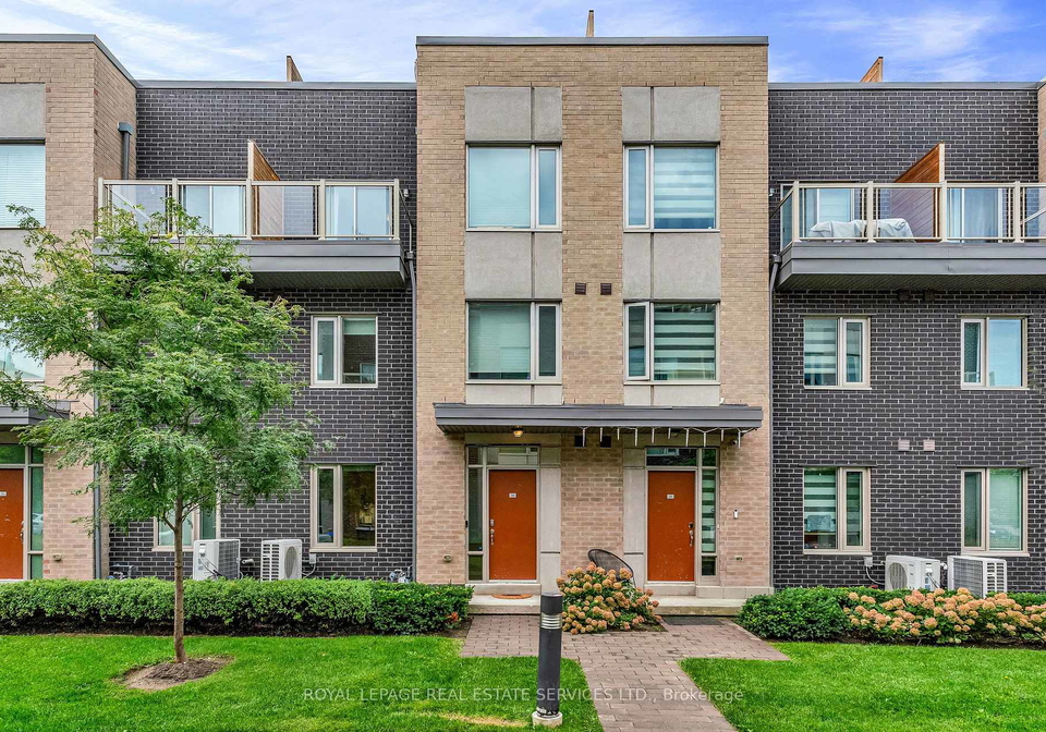 22-applewood-lane-etobicoke-ontario-w11943019