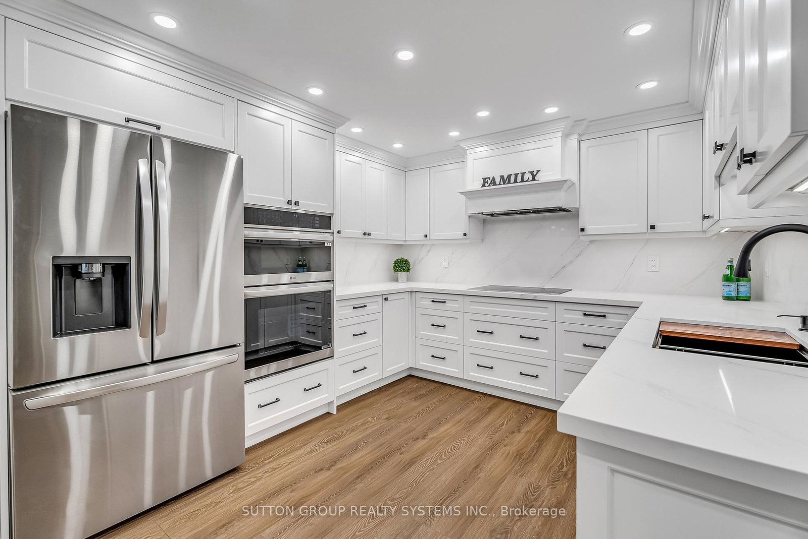 2170-marine-drive-oakville-ontario-w11944012