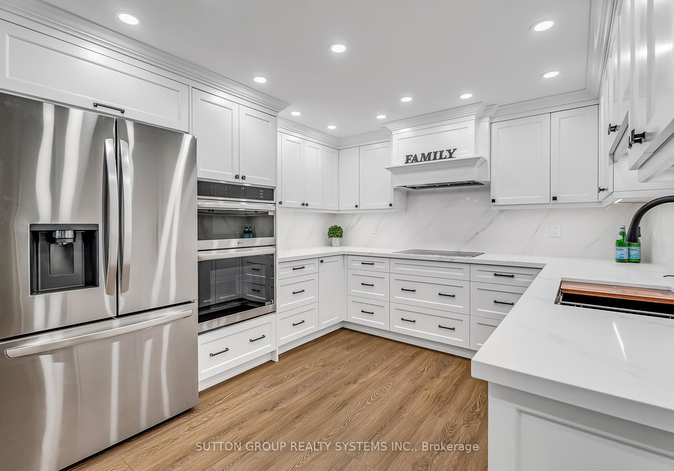 2170-marine-drive-oakville-ontario-w11944012