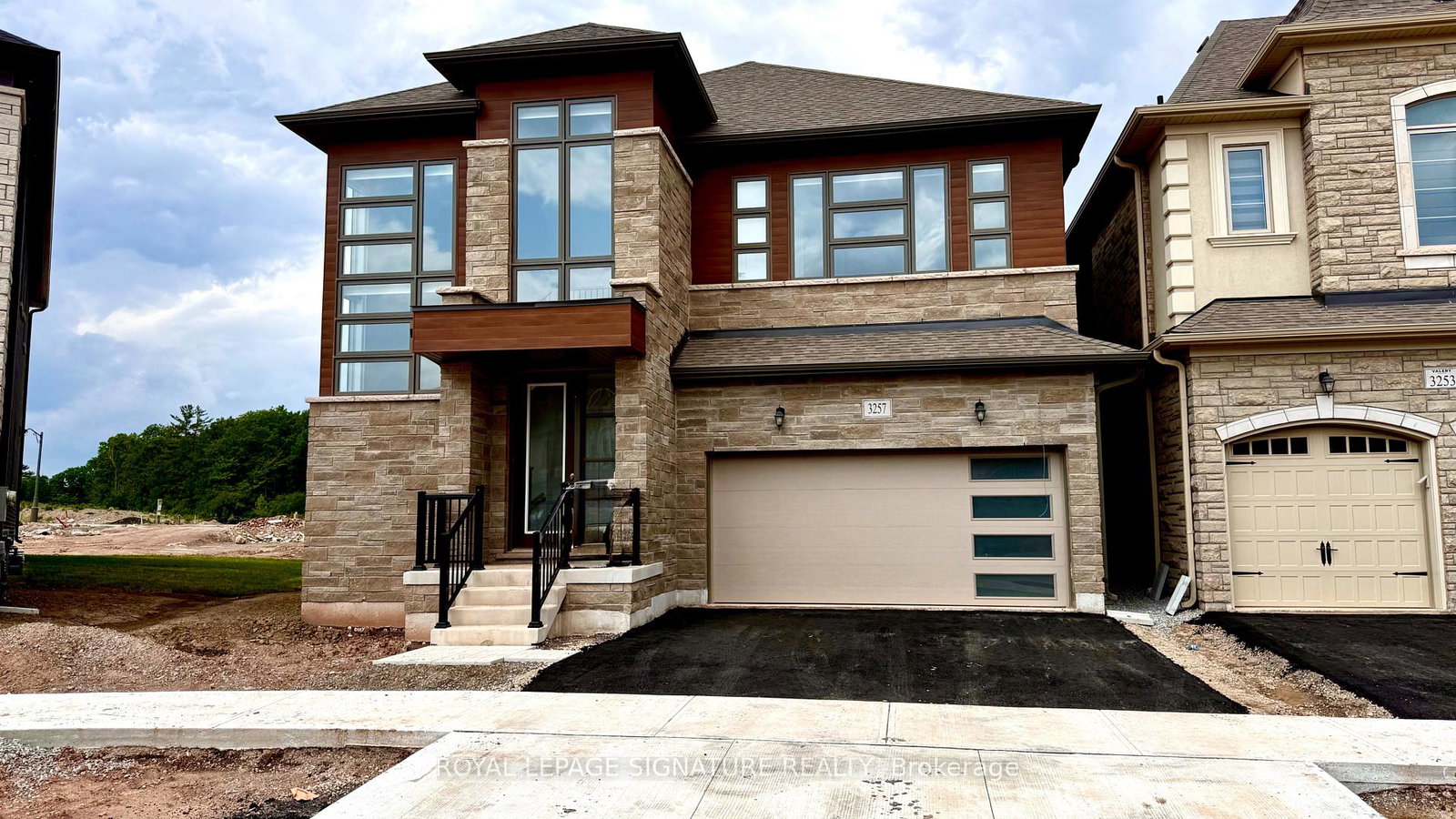 3257-dove-drive-oakville-ontario-w11945275