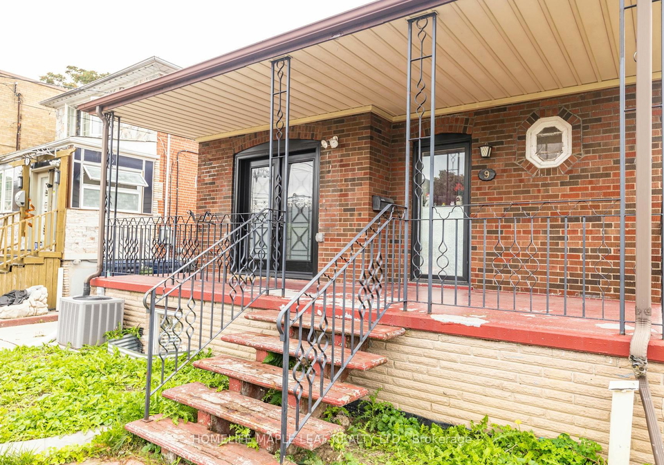 9-hertford-avenue-toronto-ontario-w11946255