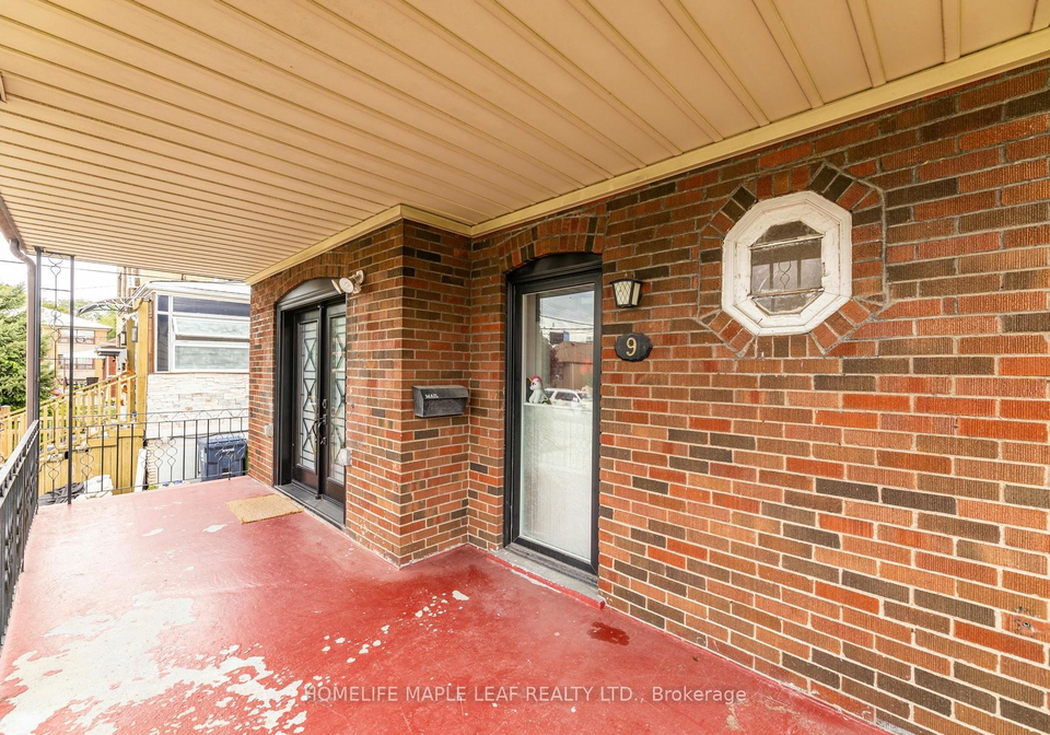 9-hertford-avenue-toronto-ontario-w11946255
