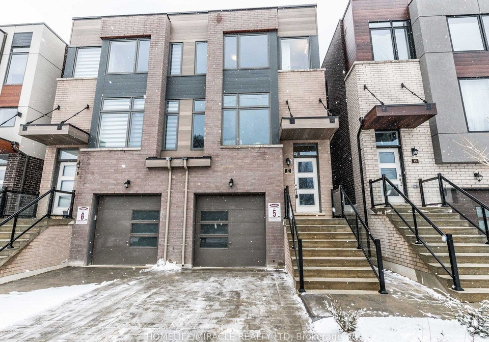 17-blackstone-street-north-york-ontario-w11949643