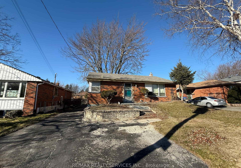 2137-mount-forest-drive-burlington-ontario-w11950484