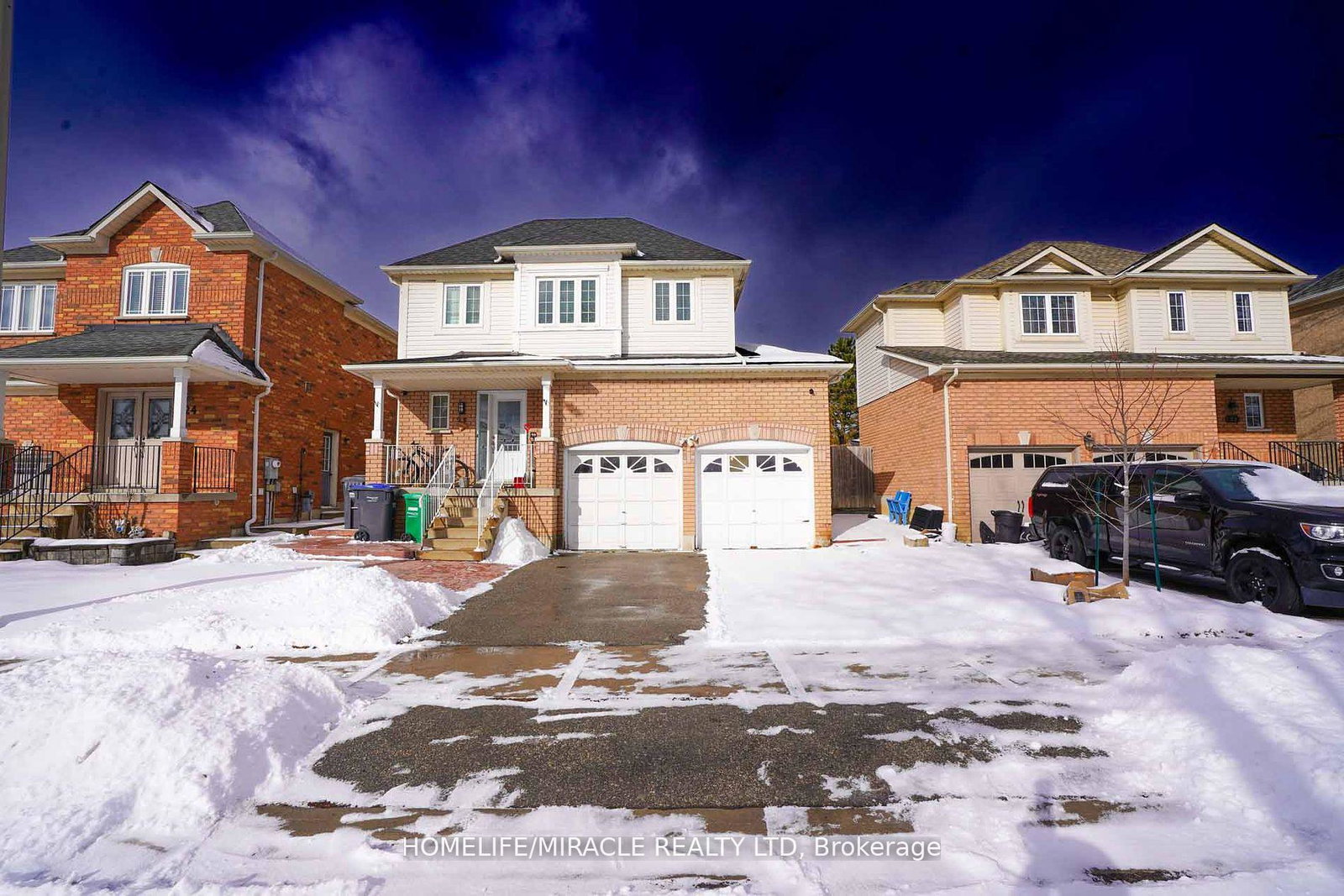22-courtsfield-crescent-brampton-ontario-w11950624