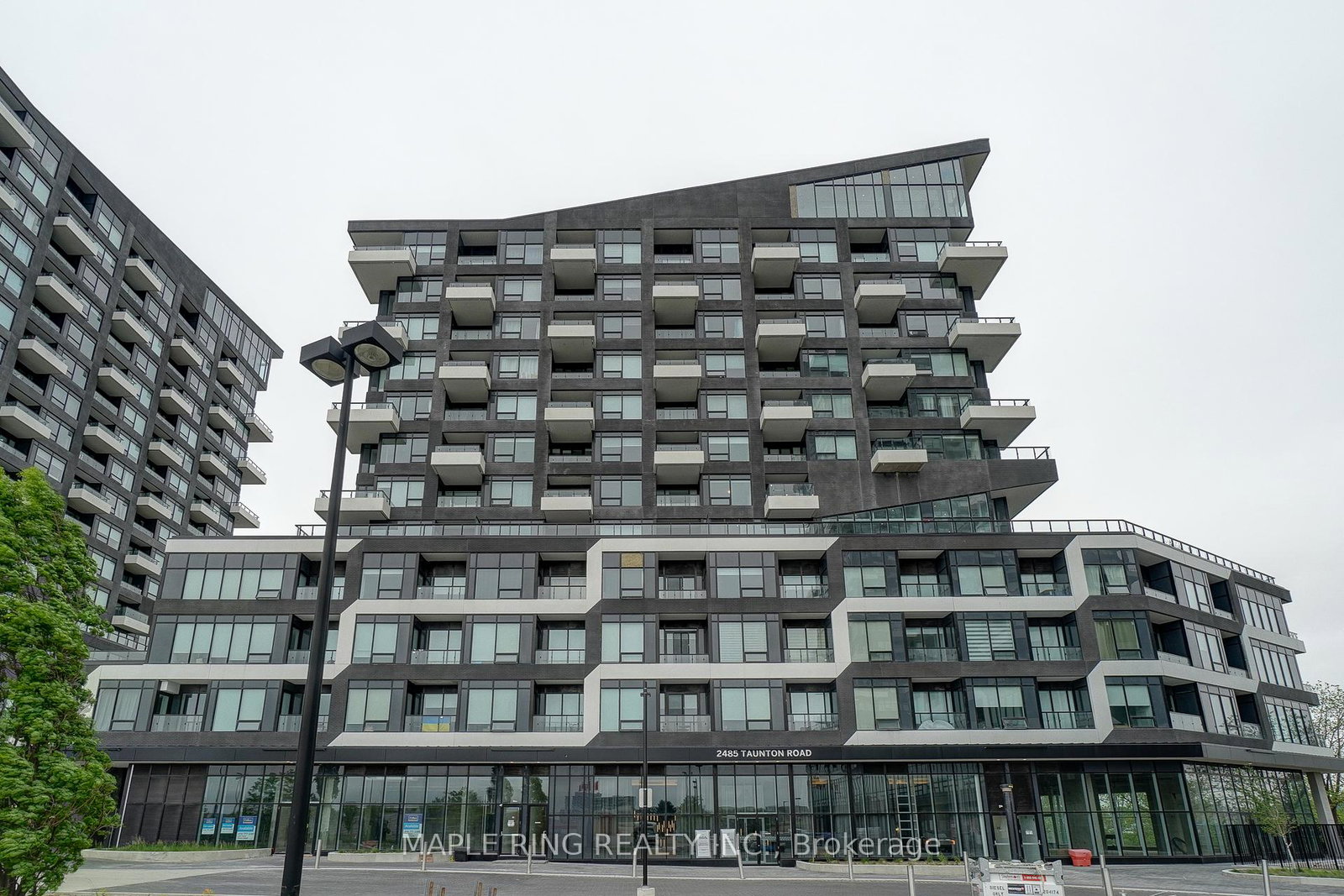 2485-taunton-road-oakville-ontario-w11967253