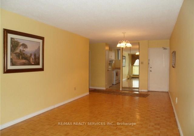 4689-jane-street-york-ontario-w11968974