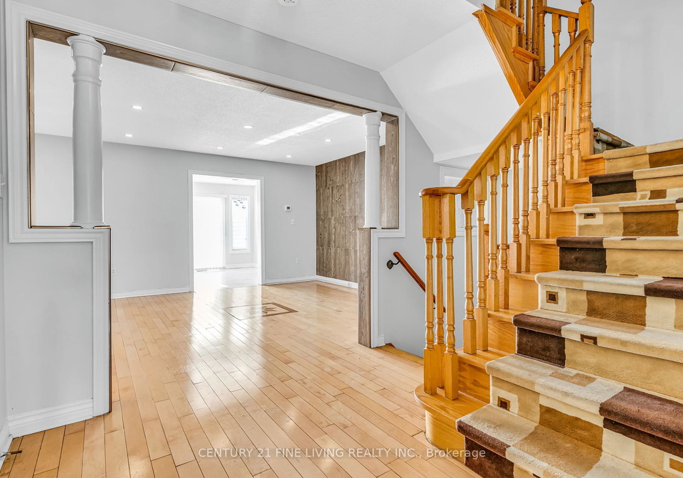 53-pressed-brick-drive-brampton-ontario-w11994297