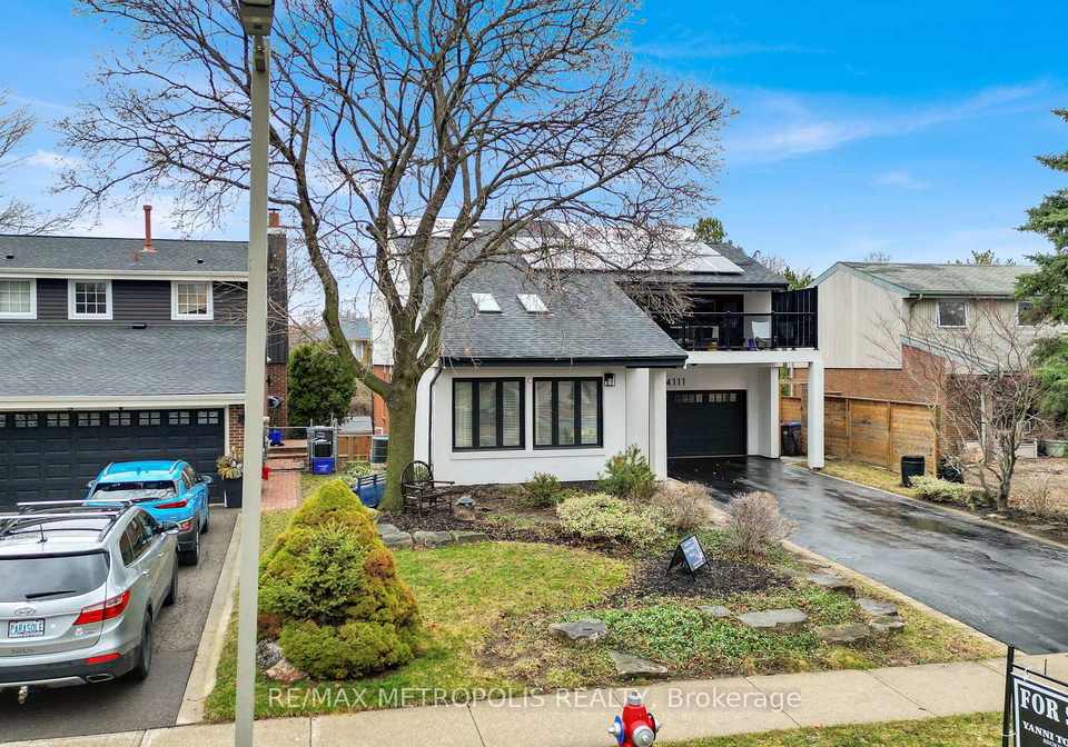 4111-sharonton-court-mississauga-ontario-w11998196