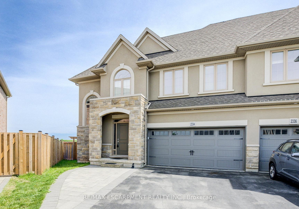 2334-natasha-circle-oakville-ontario-w11999907