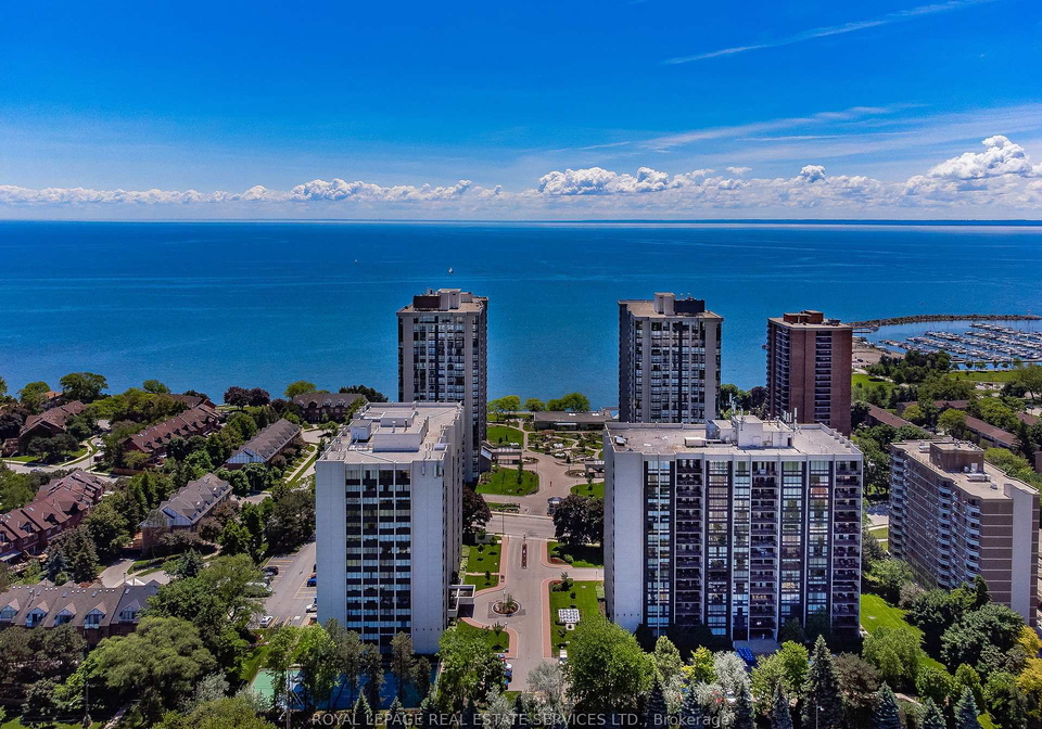 2185-marine-drive-oakville-ontario-w12003717
