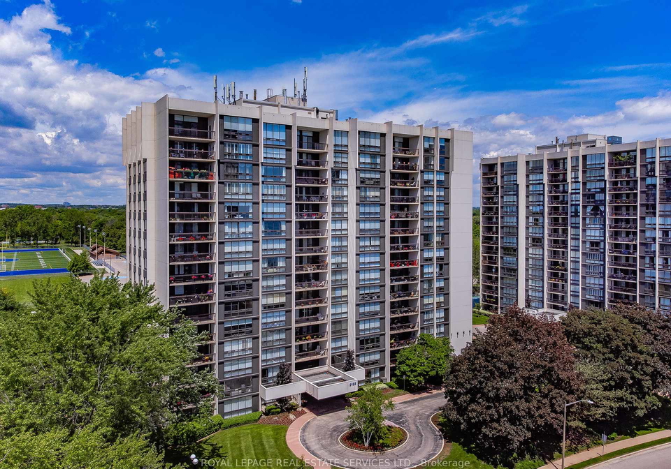 2185-marine-drive-oakville-ontario-w12003717
