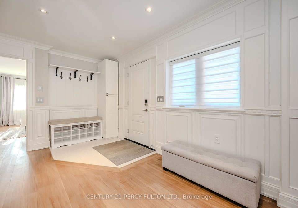 12-arkley-crescent-etobicoke-ontario-w12004276