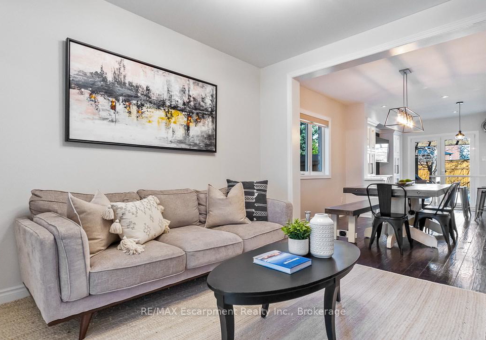 2129-glenfield-road-oakville-ontario-w12017428