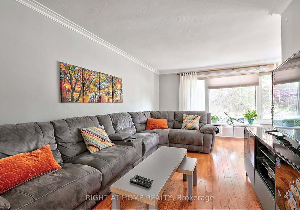 32-del-ria-drive-north-york-ontario-w12020913
