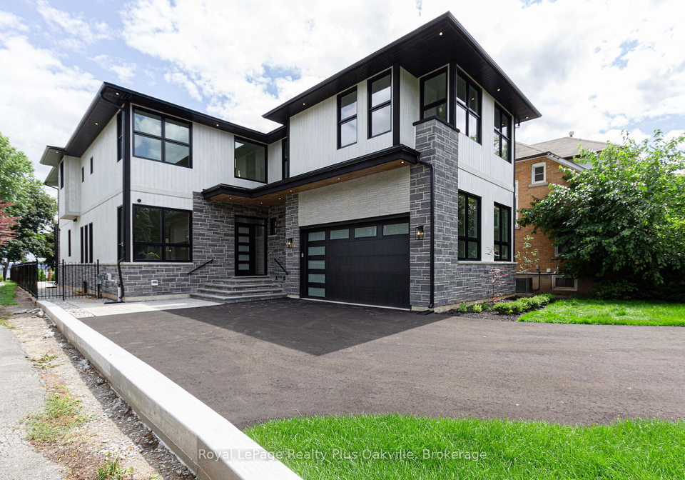 312-north-shore-boulevard-w-burlington-ontario-w12025703