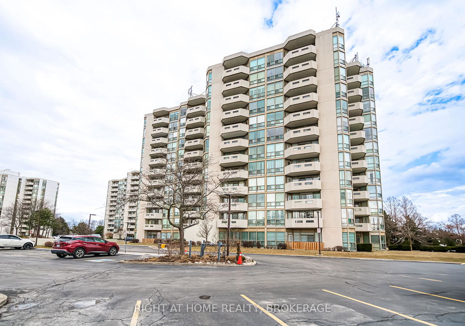 5070-pinedale-avenue-burlington-ontario-w12035359