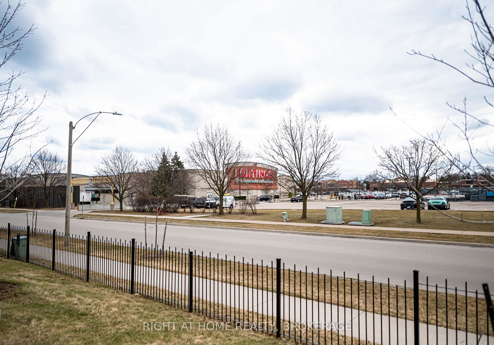 5070-pinedale-avenue-burlington-ontario-w12035359