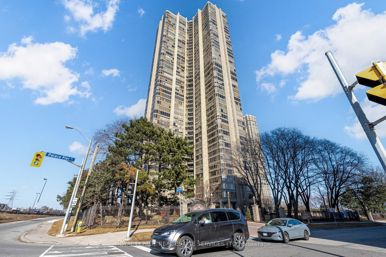 2045-lake-shore-boulevard-w-etobicoke-ontario-w12036225