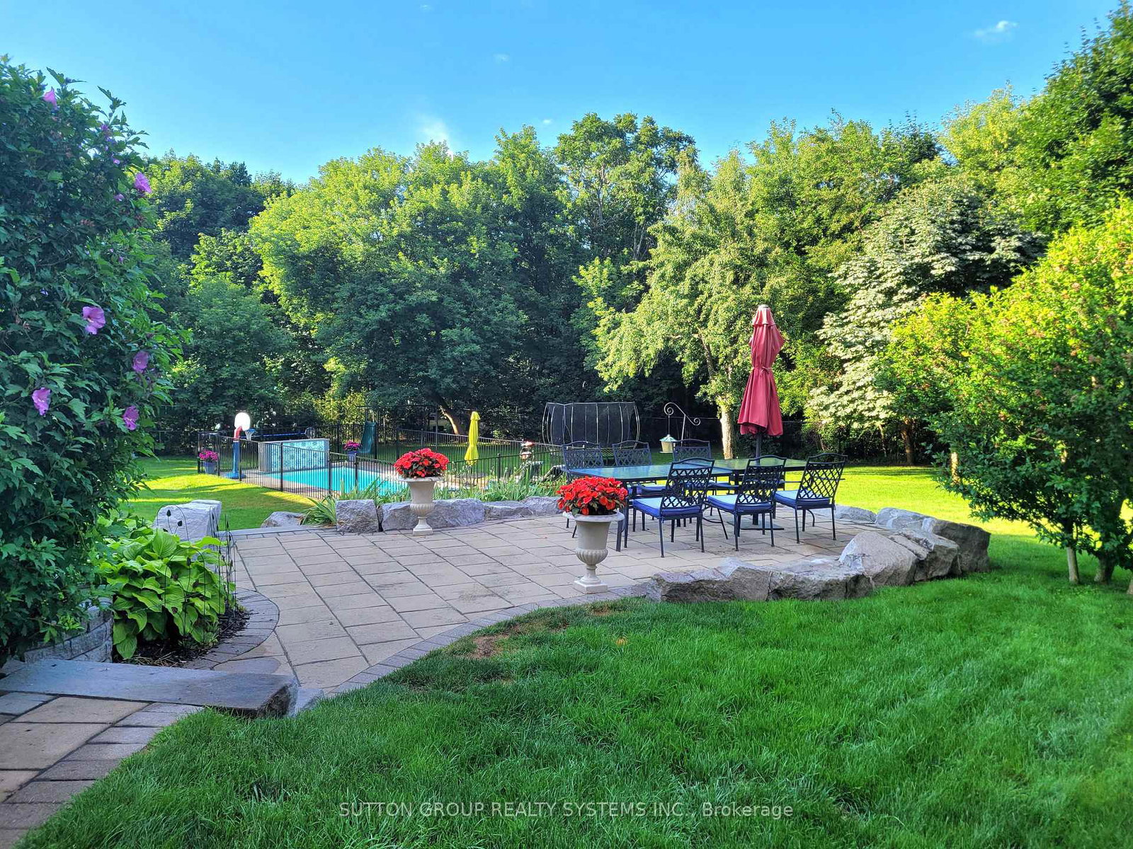 1606-crediton-parkway-e-mississauga-ontario-w12037152