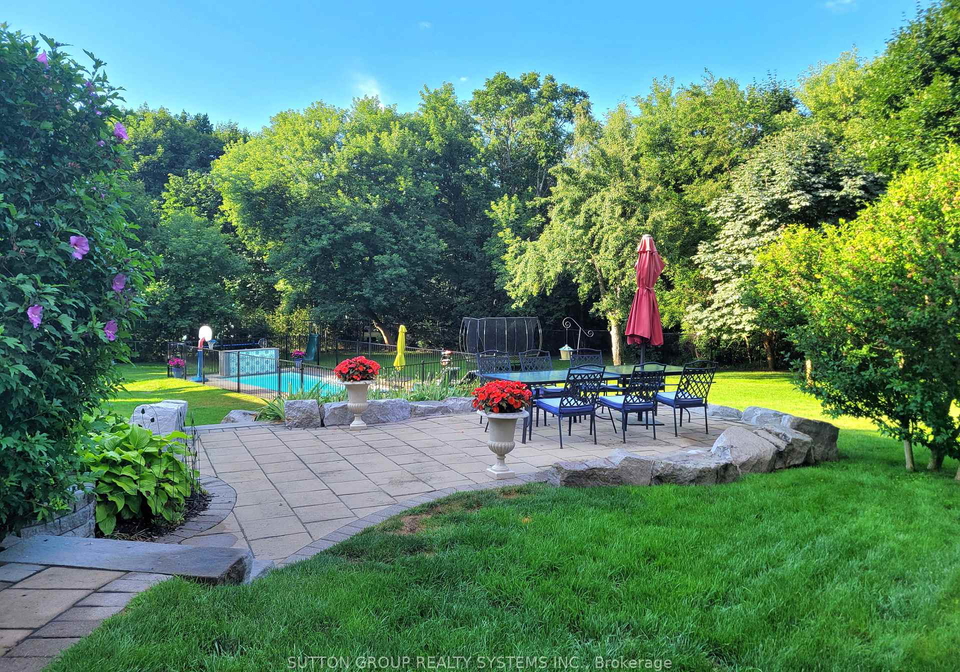 1606-crediton-parkway-e-mississauga-ontario-w12037152