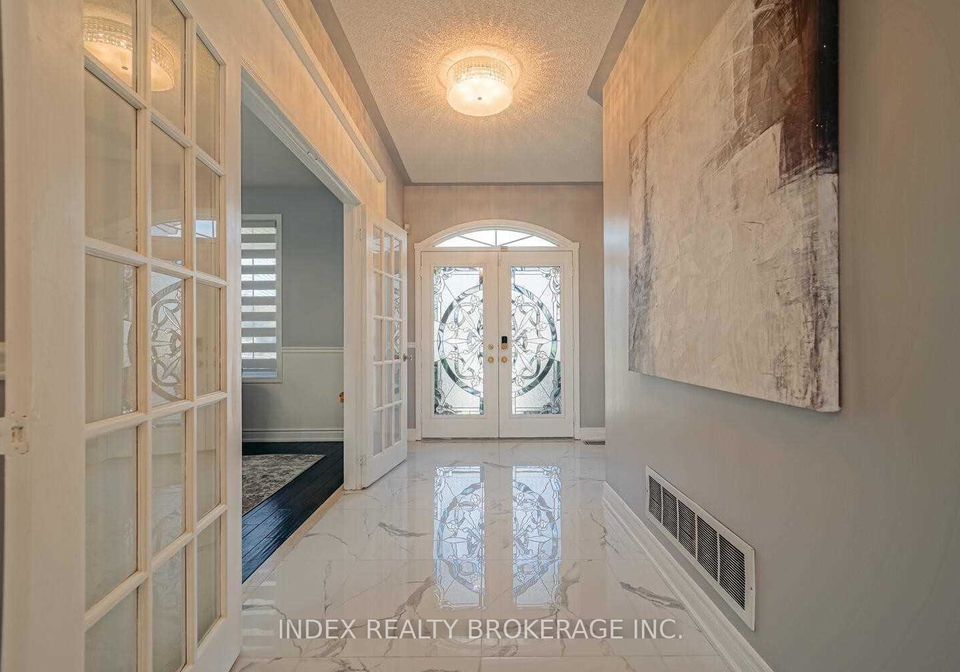 76-maldives-crescent-brampton-ontario-w12038546