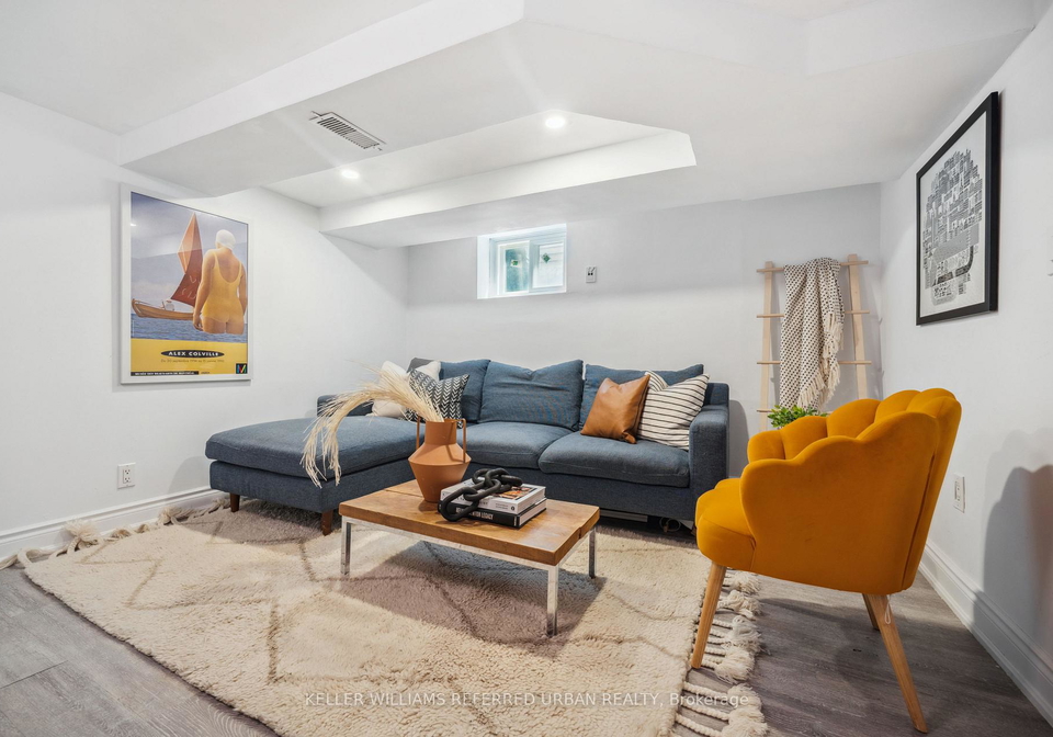 23-white-avenue-toronto-ontario-w12038895