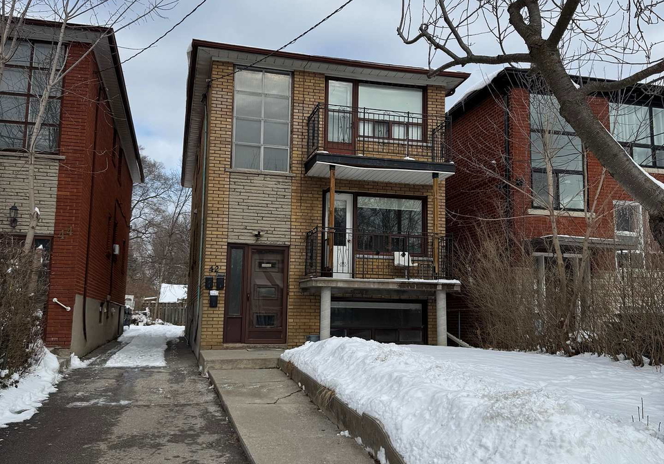 42-symons-street-etobicoke-ontario-w12040214