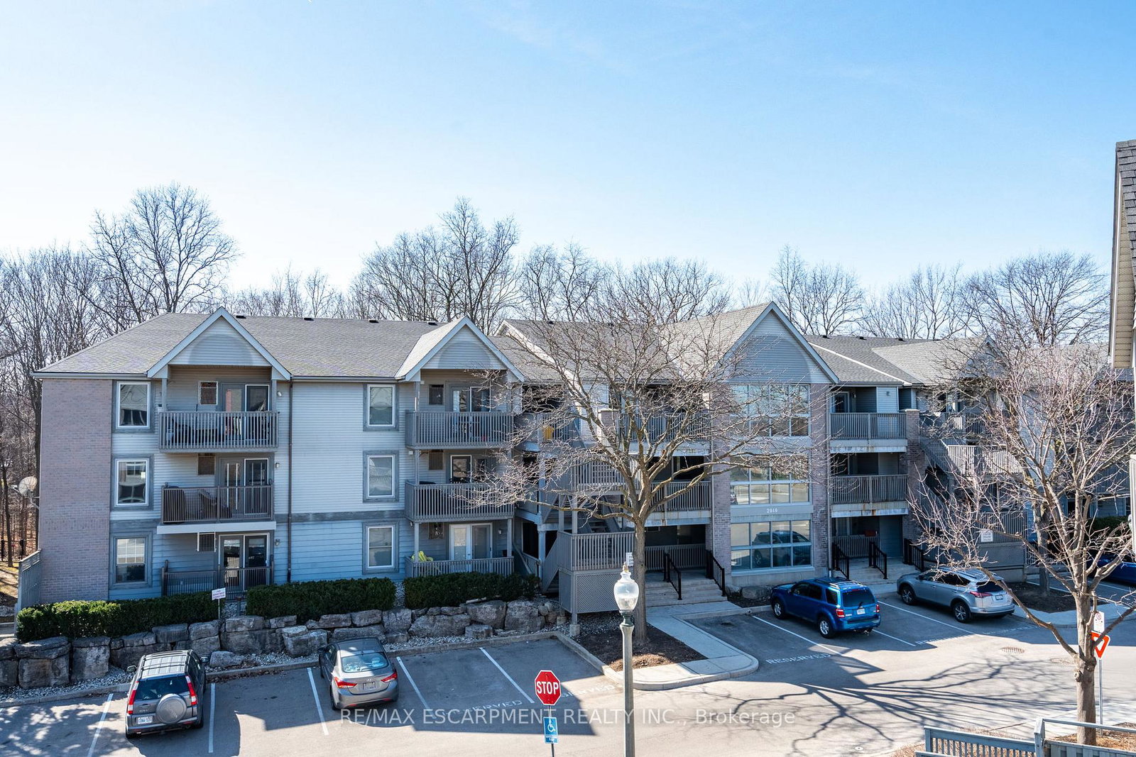 2040-cleaver-avenue-burlington-ontario-w12040525