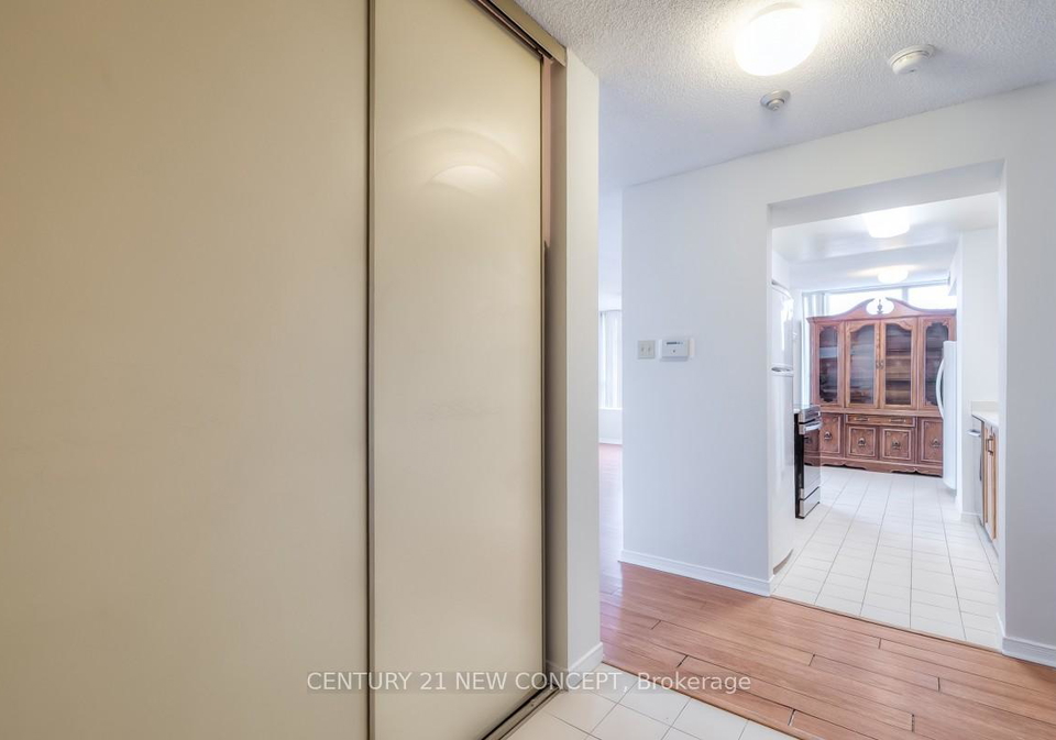 700-constellation-drive-mississauga-ontario-w12042500