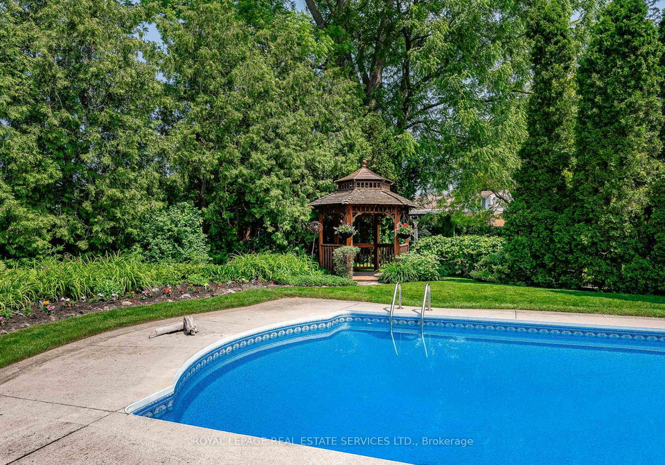 2173-deyncourt-drive-burlington-ontario-w12047838