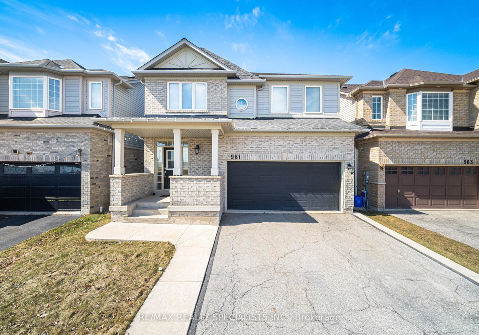 981-kennedy-circle-milton-ontario-w12048699