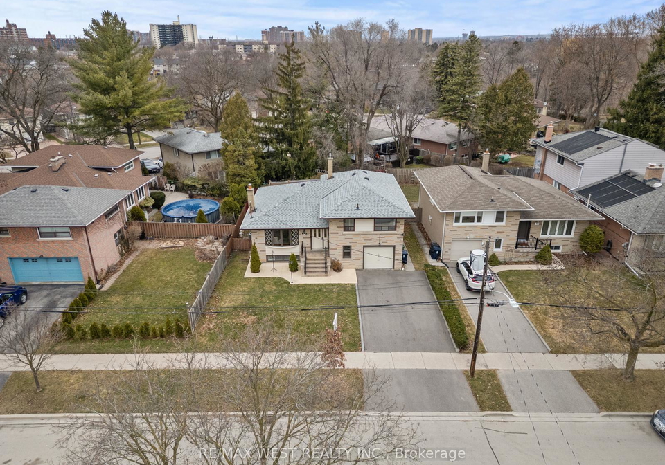 14-watercliffe-road-etobicoke-ontario-w12052173