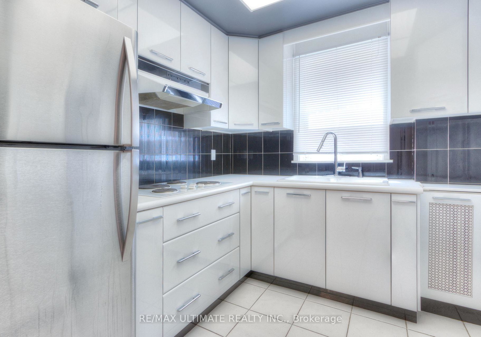 1652-dufferin-street-toronto-ontario-w12053606