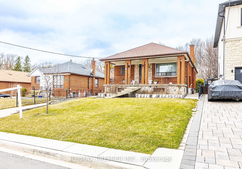 70-forthbridge-crescent-york-ontario-w12055143