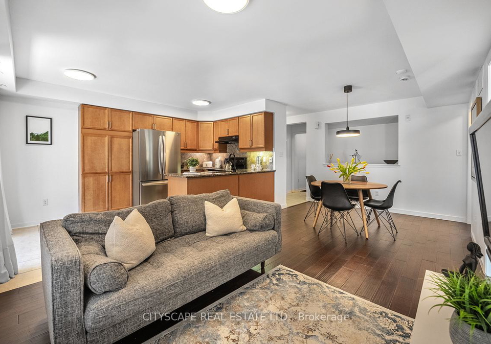 63shoreline-drive-mississauga-ontario-w12056632