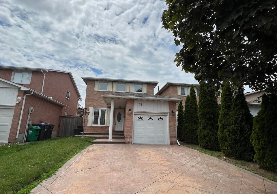 23-rushmore-crescent-brampton-ontario-w12057613