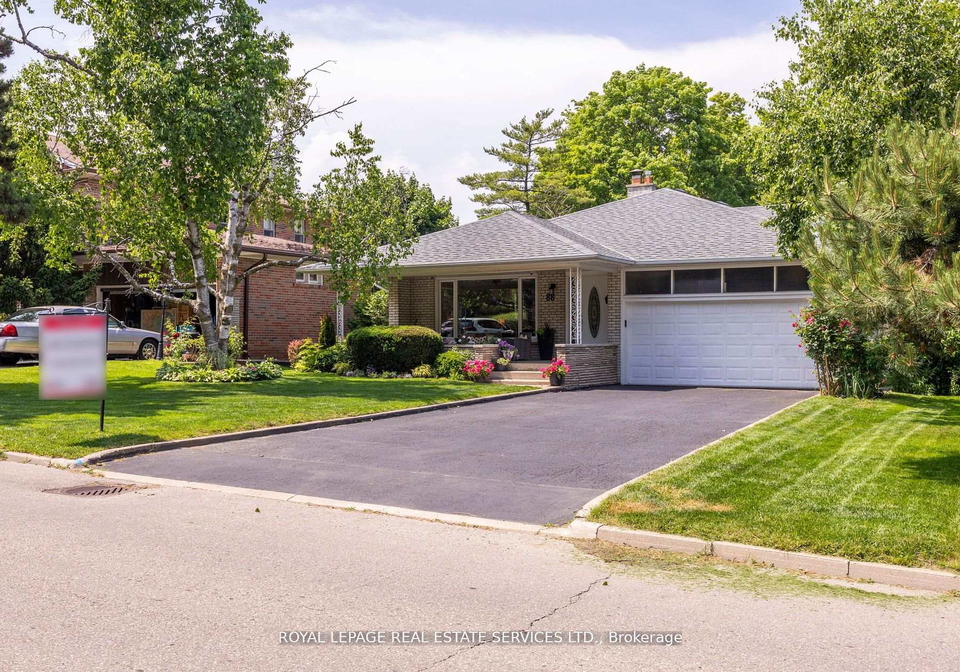 88-waterford-drive-etobicoke-ontario-w12057815