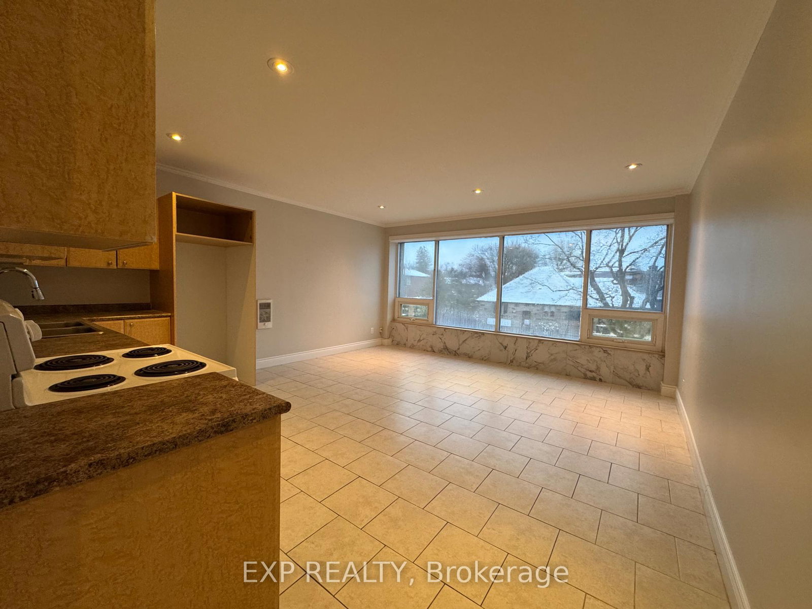 258-lakeshore-road-e-mississauga-ontario-w12059506