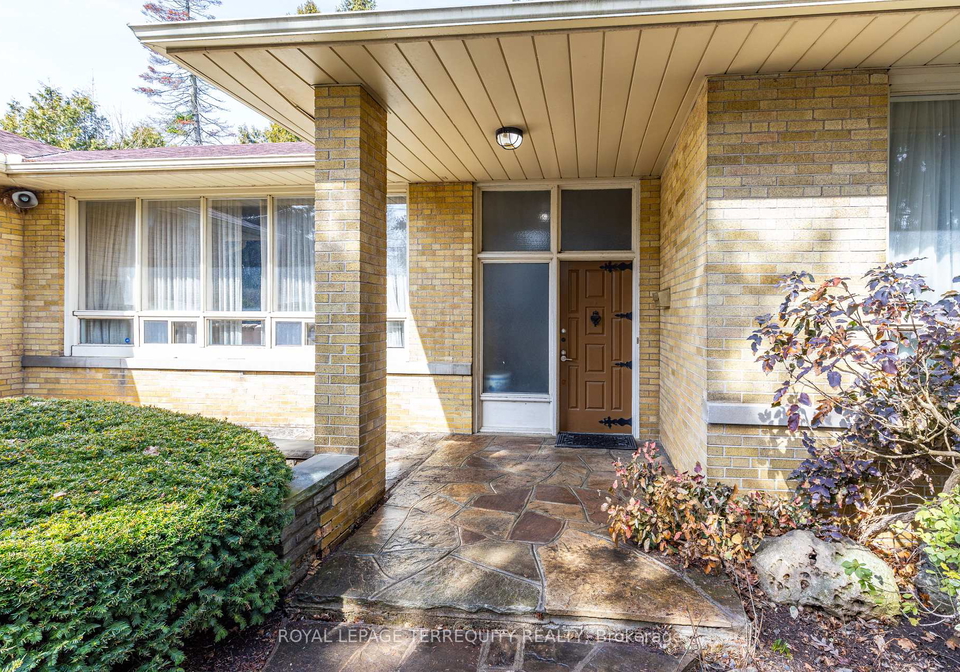 44-princess-margaret-boulevard-etobicoke-ontario-w12061627