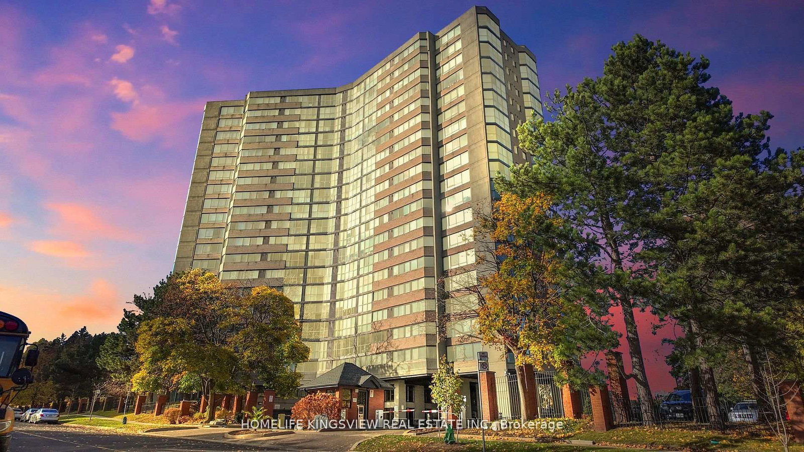 40-richview-road-etobicoke-ontario-w12061818