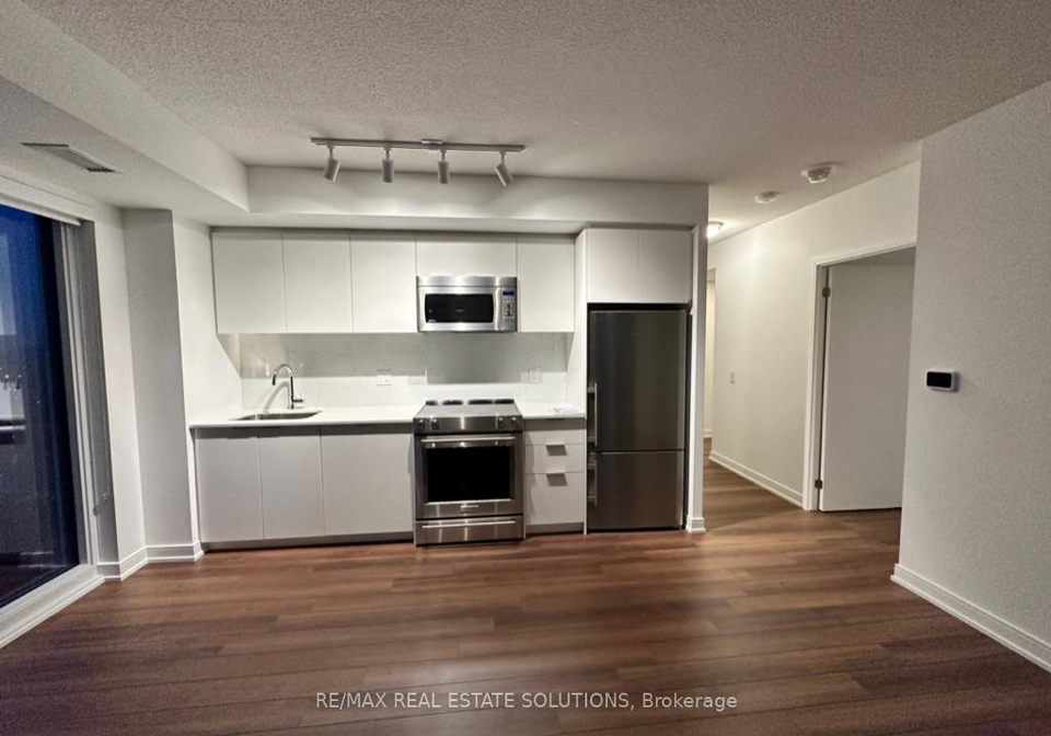 30-samuel-wood-way-etobicoke-ontario-w12063840