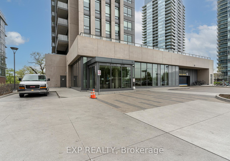36-park-lawn-road-etobicoke-ontario-w12066587