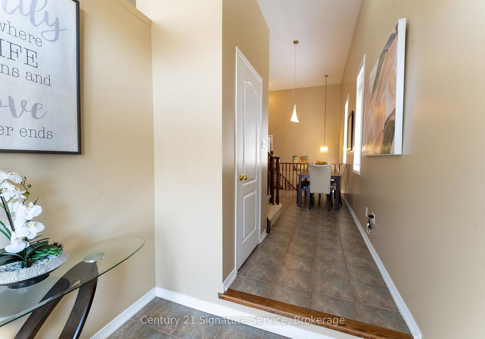 37-newark-way-brampton-ontario-w12066656